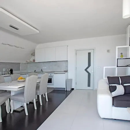 Апартаменты Nea Penthouse