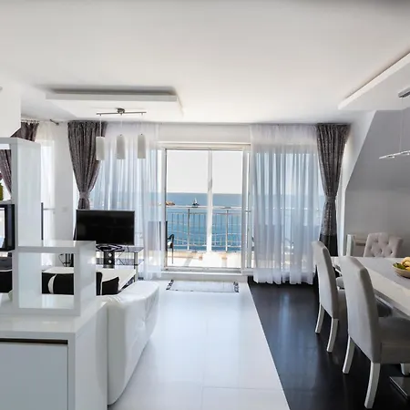 Nea Penthouse Διαμέρισμα Αγαθούπολη