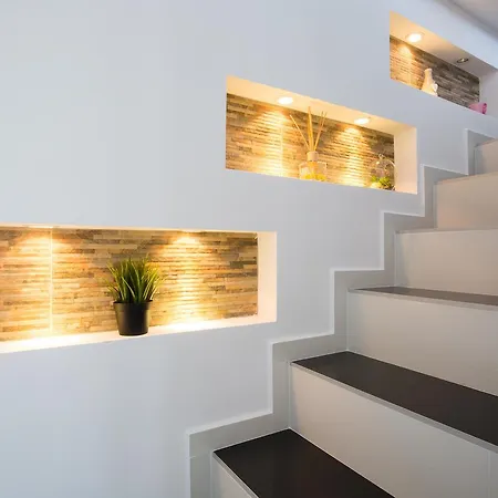 Nea Penthouse